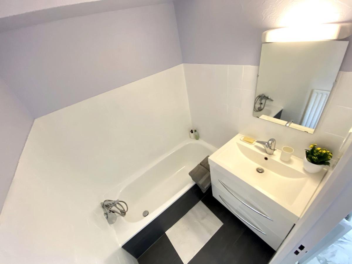 Studio With Terrace And Sea View, 10 Min To The Beach Nizza Exterior foto